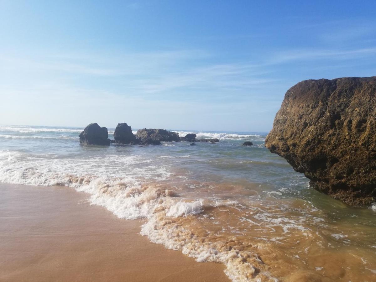 Rocha Praia Mar Beach Front Line Bay Portimão Exteriör bild