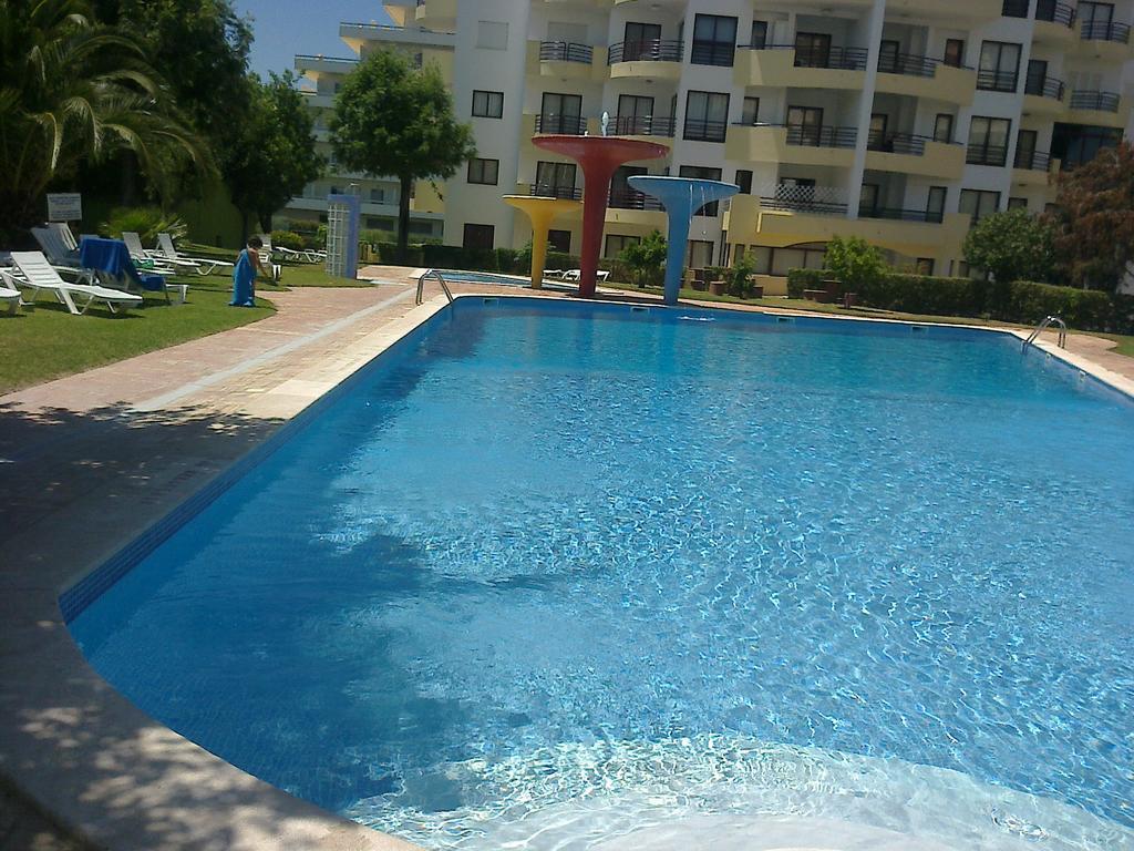 Rocha Praia Mar Beach Front Line Bay Portimão Exteriör bild